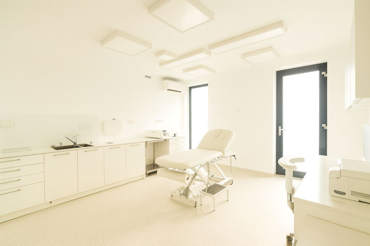 Ako si vybrať správnu kliniku? 5 znakov, že ste v dobrých rukách